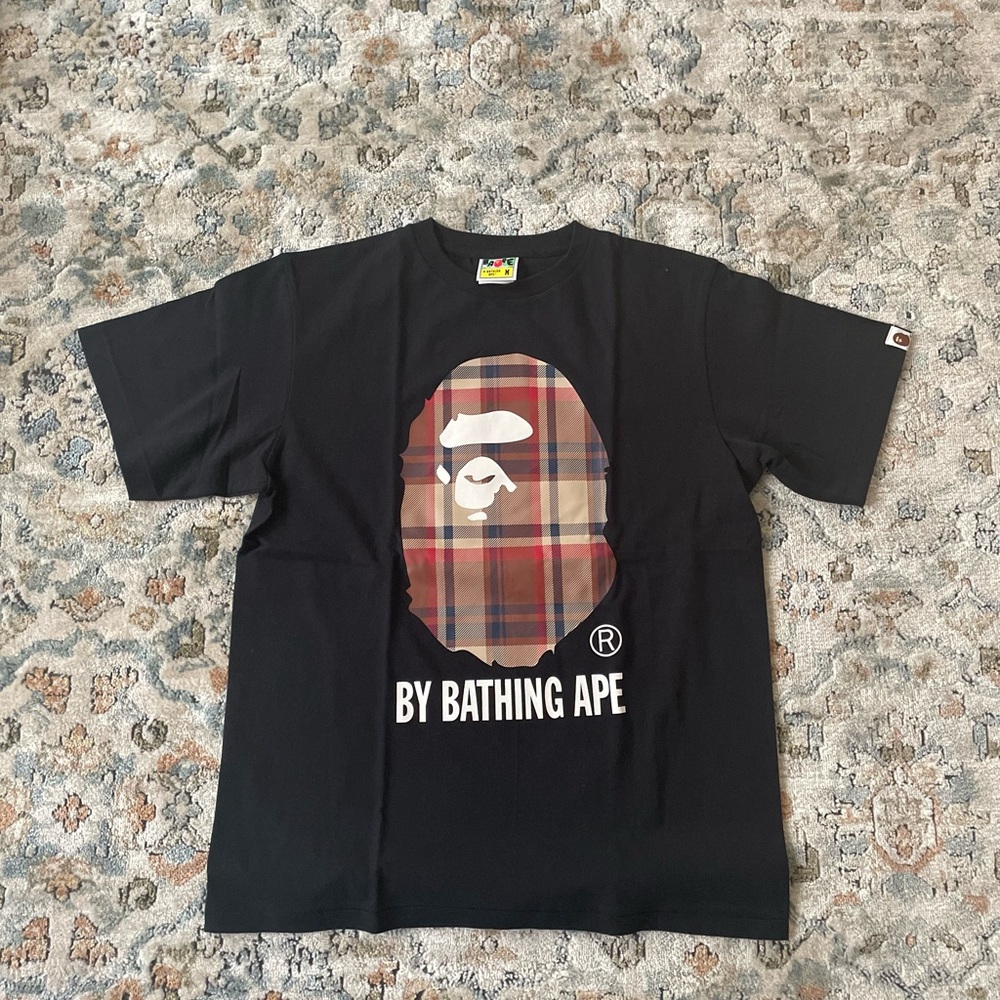 Bape Tee size Medium